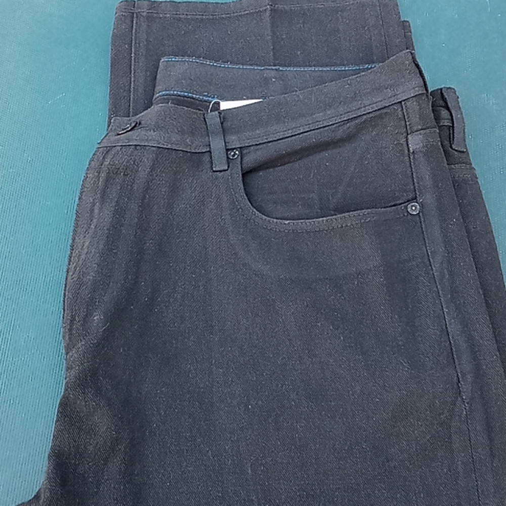 2/25$ black Sean John Pants